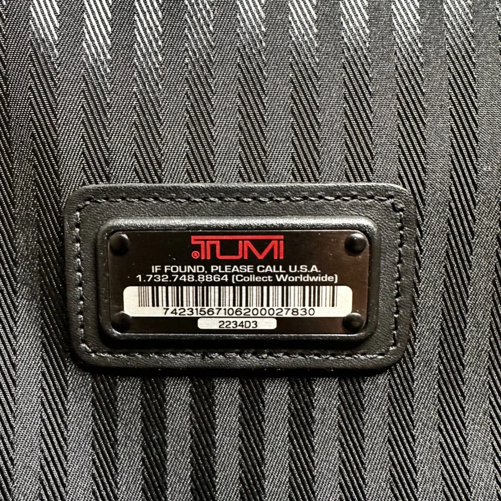 Tumi Alpha Black Ballistic Nylon 2-Wheel Carry-On Suitcase Luggage 2234D3